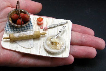 10 Miniature Food Sculptures Pictures 1