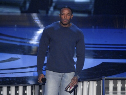 [dre-vmas.jpg]