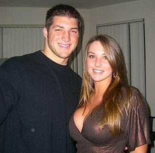 tim-tebow-girl.jpg