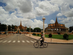 The Road In Front Of The Royal Palace