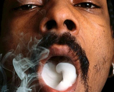 SMOKE Snoop+smoking+weed