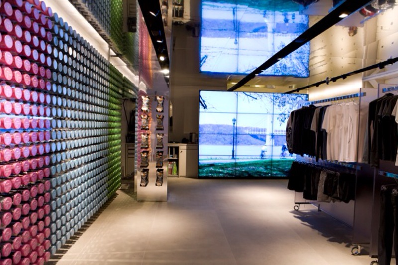 TRACK AND FIELD STORE SIZZLING ACTIVEWEAR FROM BRAZIL DEBUTS NYC