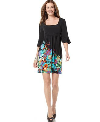 ECI Dress, Square Neckline Floral ECI Dress, Square Neckline Floral