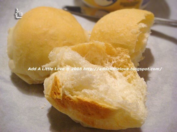 [Japanese-round-bread-3.jpg]