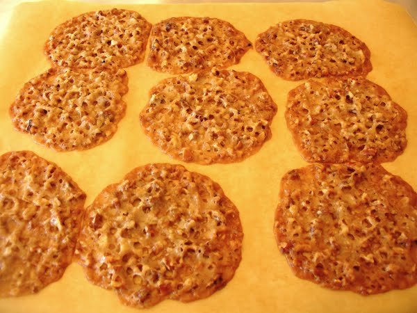 Pecan Lace Cookies