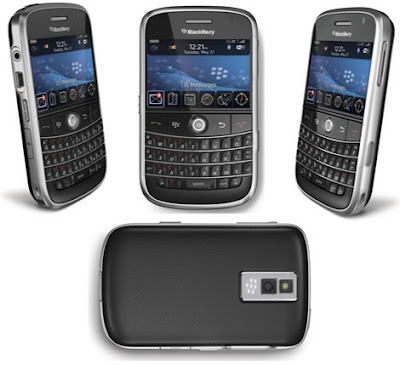 Blackberry Bold on Blackberry Bold 9000