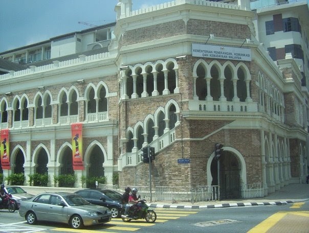 Plesiran Mencari Inspirasi: Kuala Lumpur