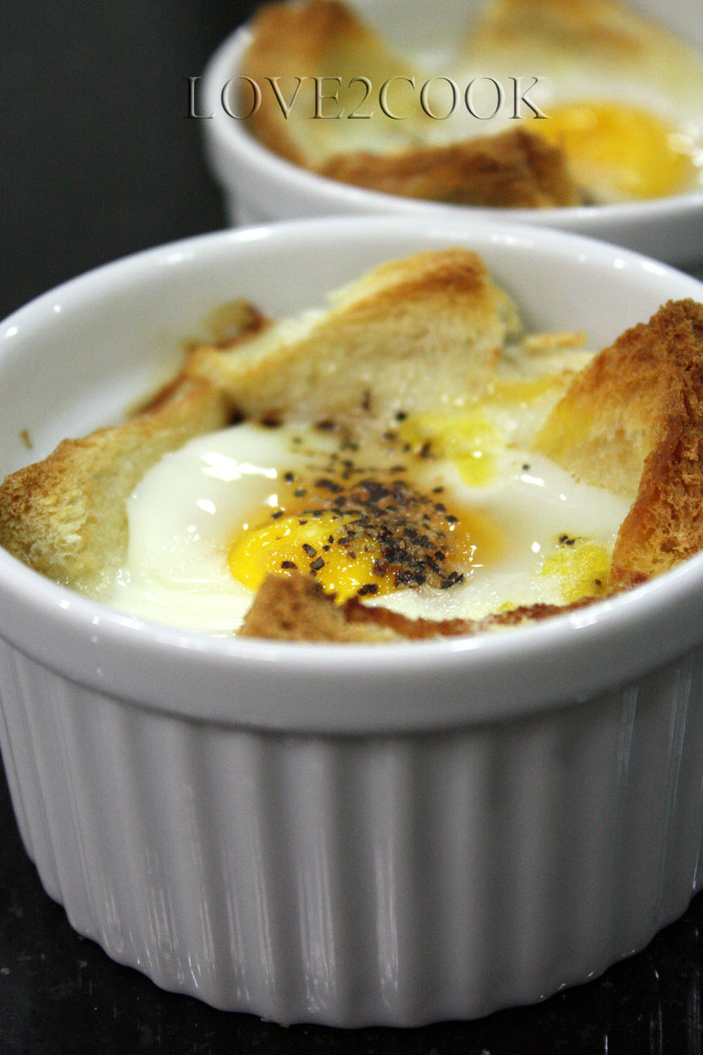 ♥...Simple Egg Benedict and my new Ramekins...♥