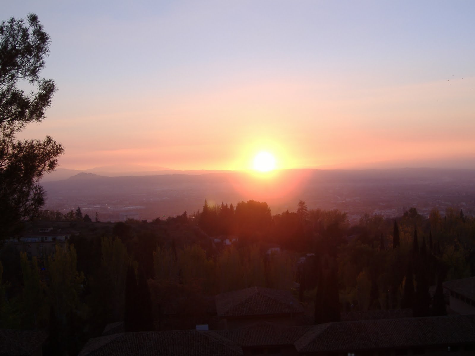 NUESTRA GRANADA: EL CIELO DE GRANADA