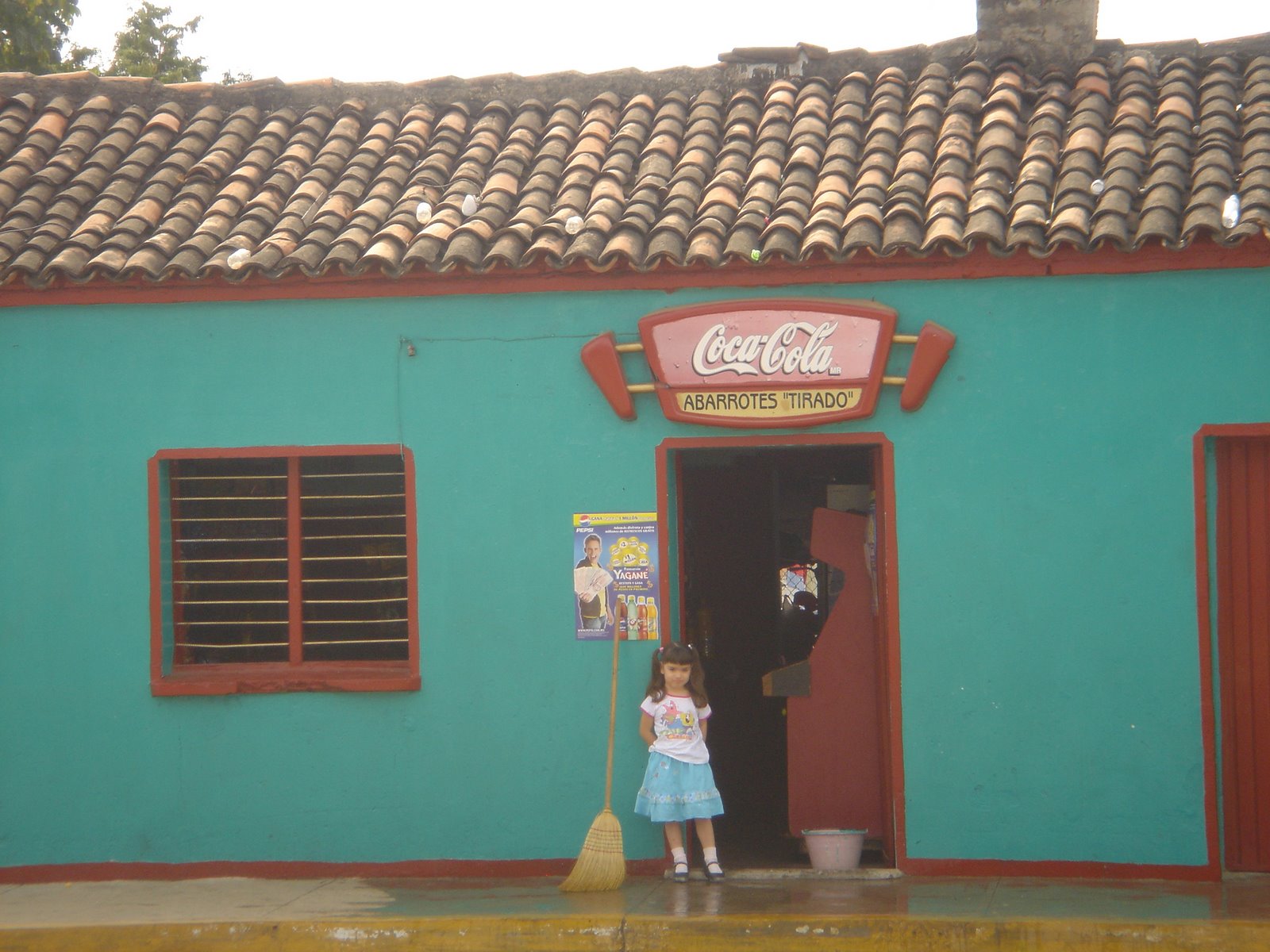 [Mazatlan-Malpica-Bar.JPG]