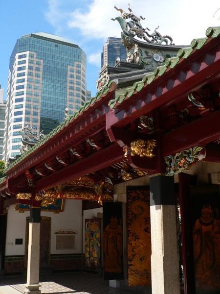 [1214157-Thian-Hock-Keng-Temple-Singapore-1.jpg]