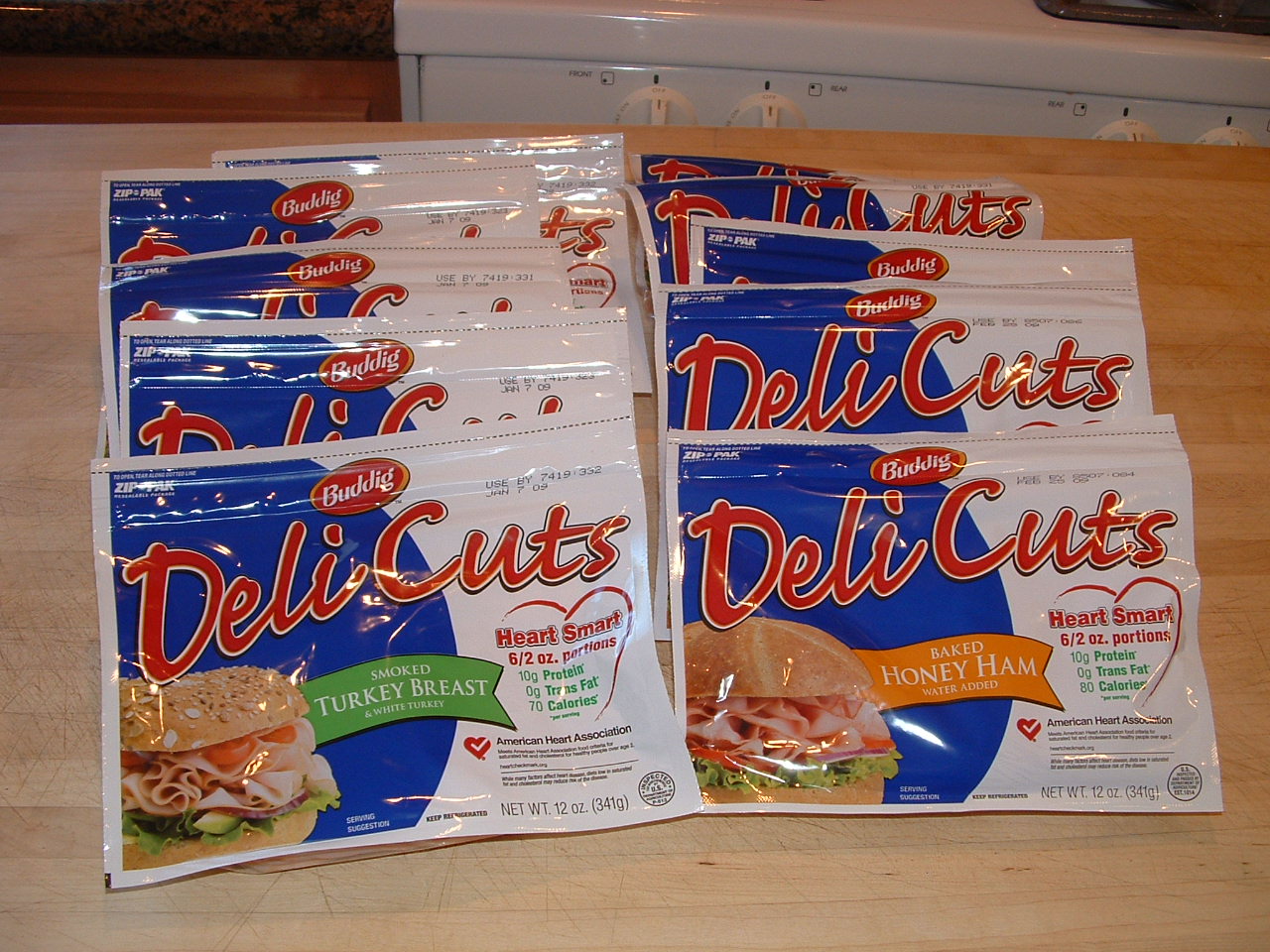 Goodplans Hot! 0.50 DeliCuts Lunch Meat