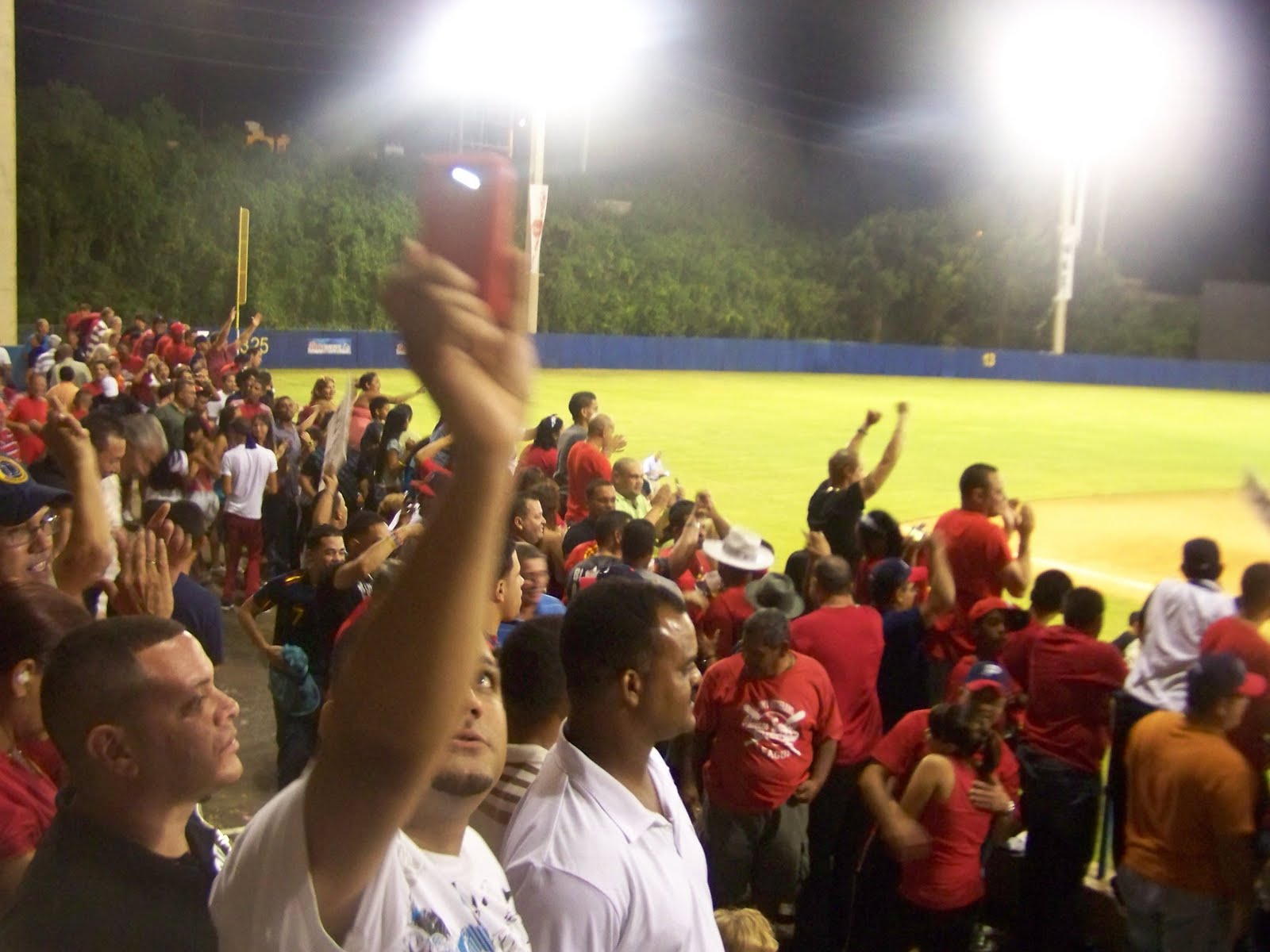 SE PROCLAMAN CAMPEONES LOS CARIDUROS DE FAJARDO EN EL BASEBALL AA DE