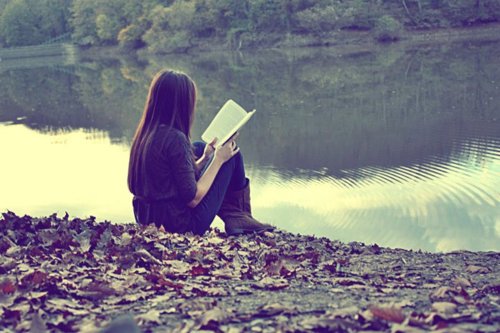 Kitap Okuyan Bayan Avatarlari Book Girl Tumblr Kitap Tumblr Kitap Okuyan Kizlar Sayfa 2 Forumtutkusu Com Kitap Okuyan Kizlar Kizlar Kitap Fotografciligi