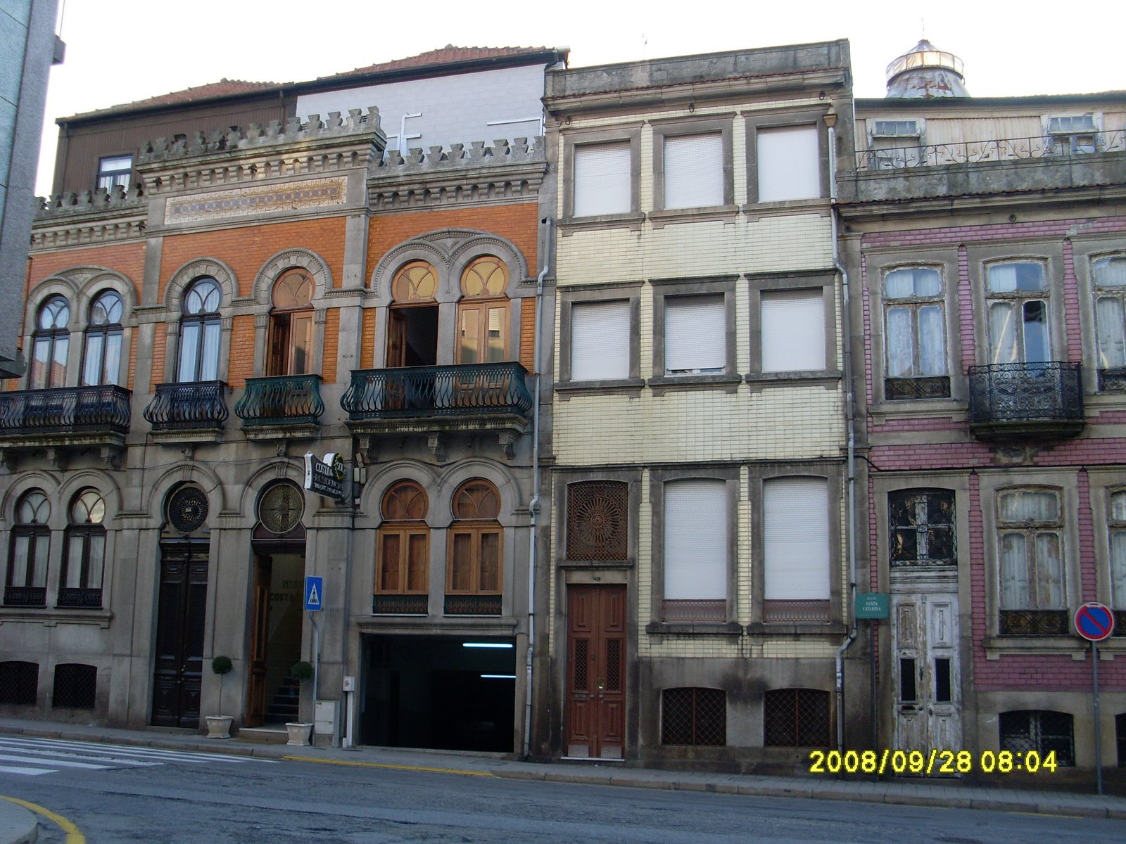 [SL370021.JPG]
