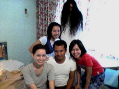 Koleksi foto-foto hantu yang menyeramkan - VIVAforum