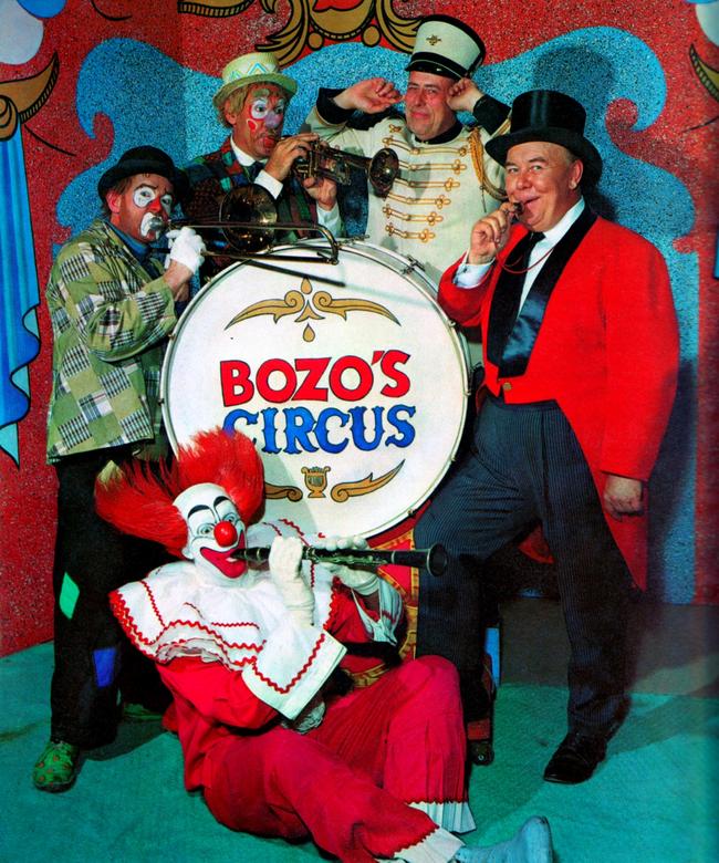 [BOZO's+CIRCUS+CAST+1968.jpg]