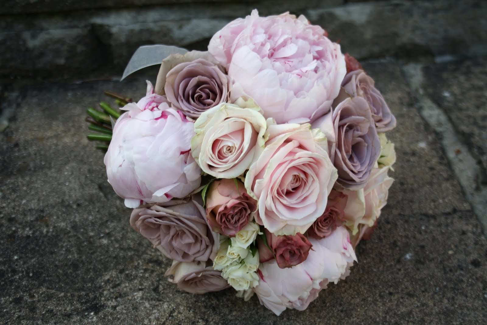 The Blossom Tree Vintage rose bouquets