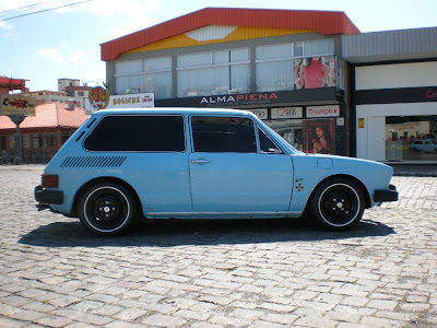 Esta minha VW Brasilia 1978 azul colonial