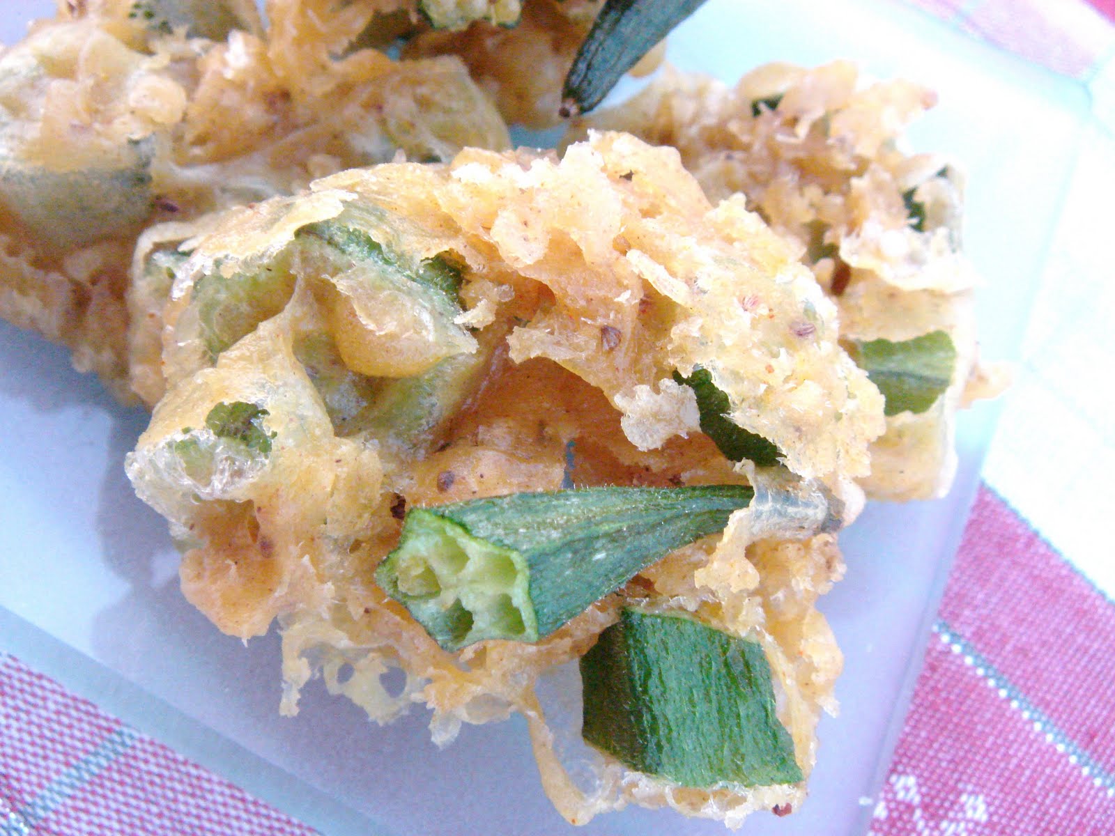 East meets West Bhindi Pakora d'Okra)