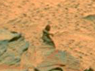 [mars-statue.jpg]