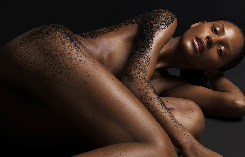 [Ensaio_EmanuelaDePaula_phJamesHouston_01.jpg]