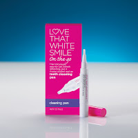 Love That White Smile teeth cleaning pen