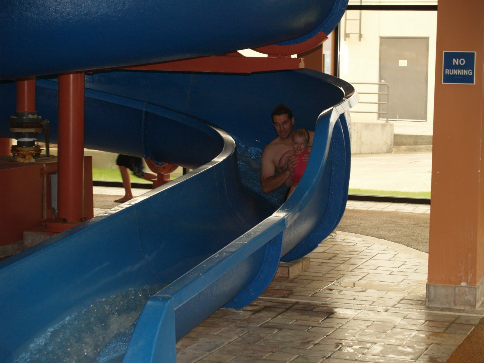 [waterslide_wkend+003.jpg]