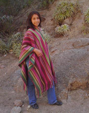 Poncho Nº10 Diseño Recreación Altoperuano/1806 Se realiza semejante solo por pedido