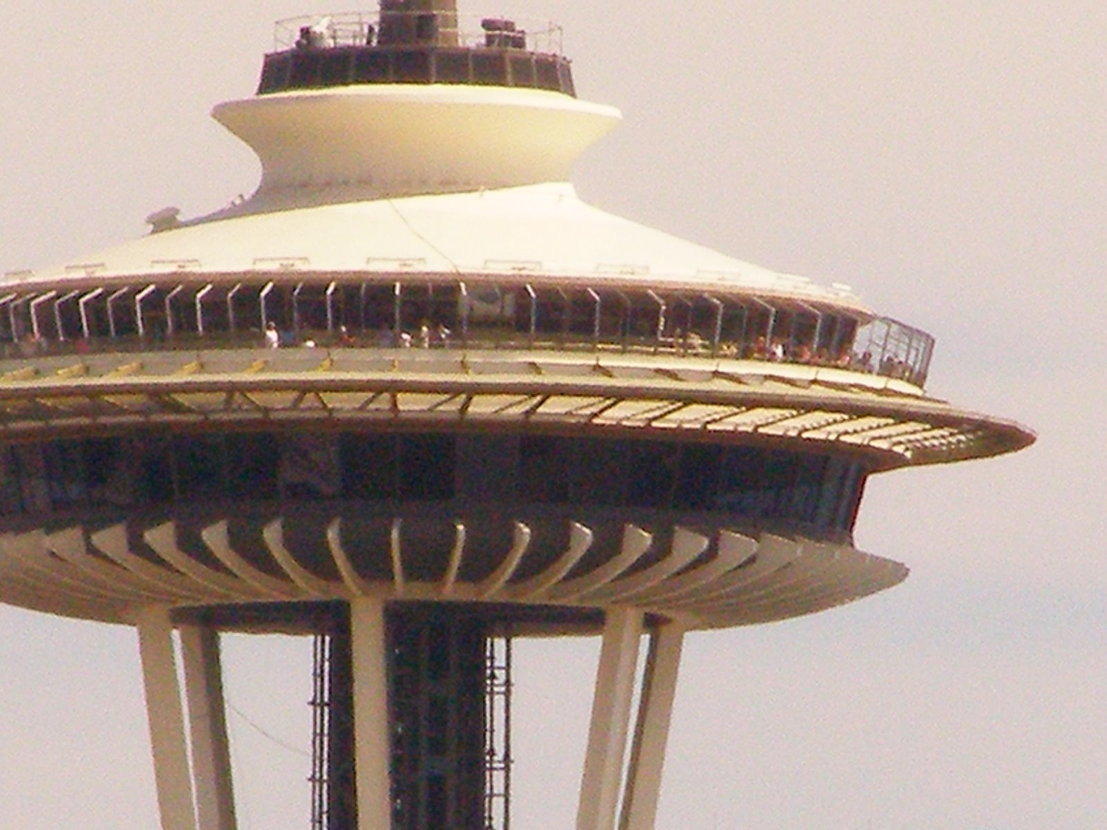 [P5160077.JPG]
