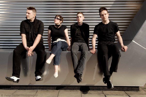 [Glasvegas+2.gif]