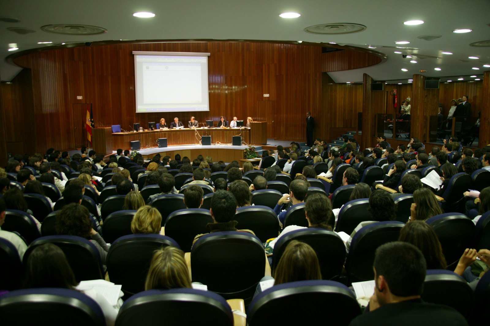 [ASIGNACION_PLAZAS_2007.jpg]