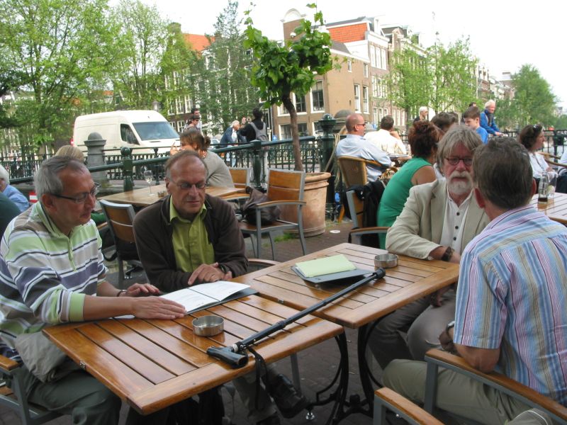 Op een terras, bocht Prinsengracht