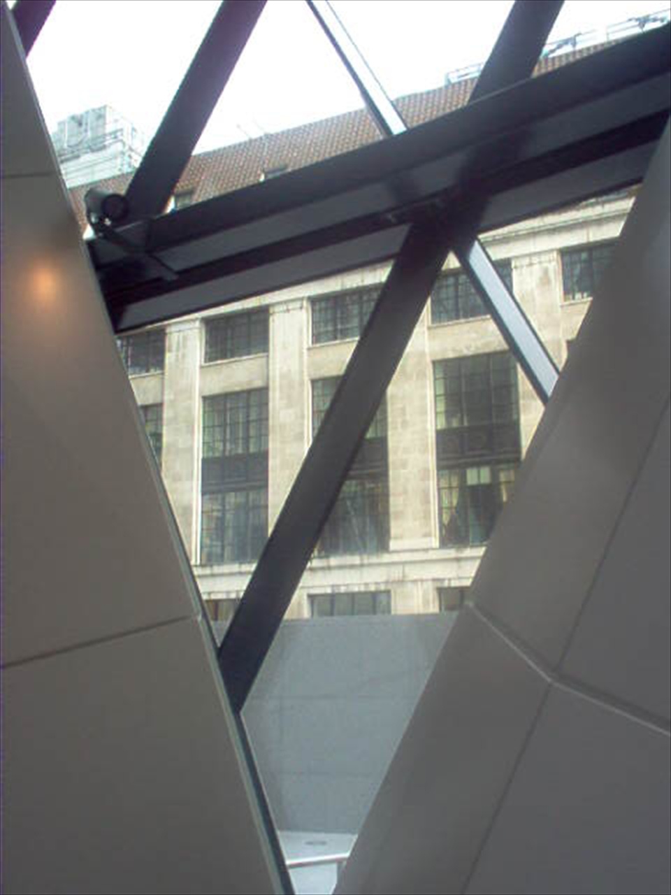 [net_013.jpg]