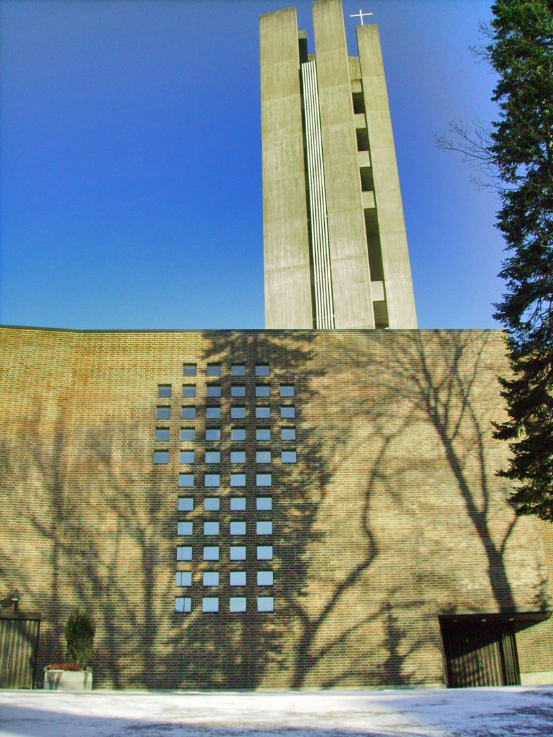 [IMGP1015_800x1067.JPG]