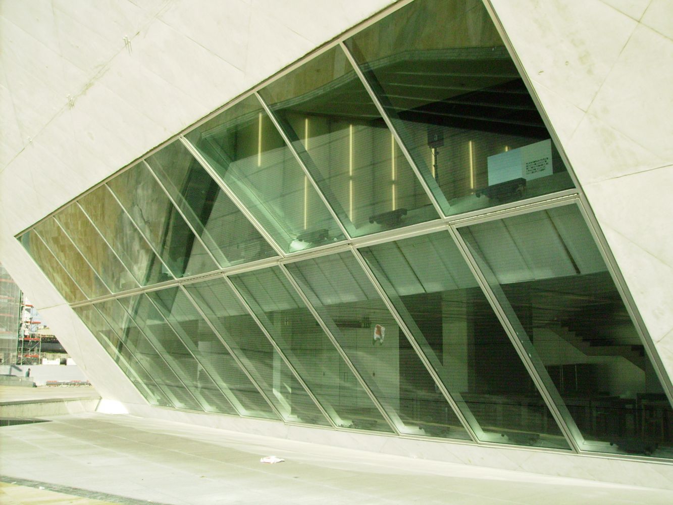 [IMGP3035_1333x1000.JPG]