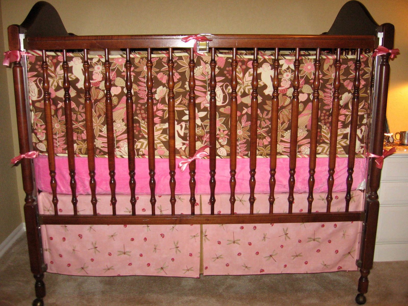 3 Little Chicks Repurposing Crib to Toddler Bed