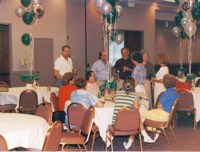 Decorating for a Past Reunion