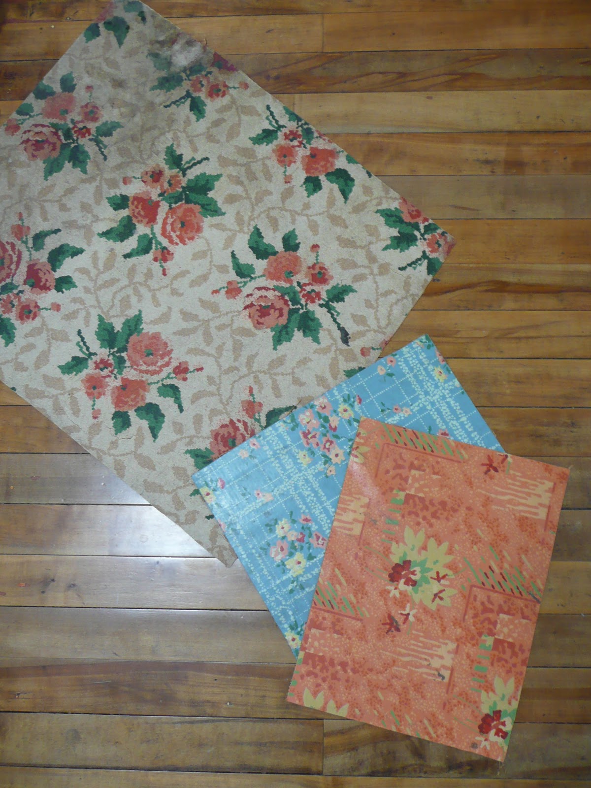 thrift. nest. sew. lino on the wall...