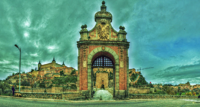 PUENTE Y PUERTA DE ALCANTARA