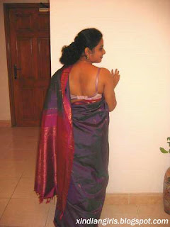 saree lift spread