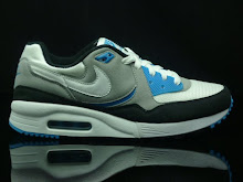 JD Exclusive Nike Air Max Light - Laser Blue