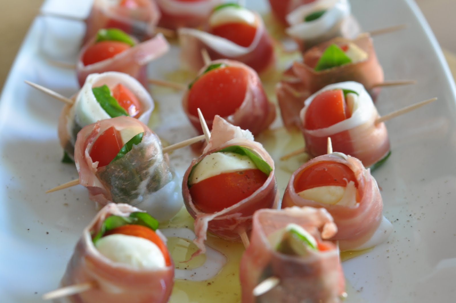 The Recipe Diva Easy Entertaining Mozzarella & Tomato Bites