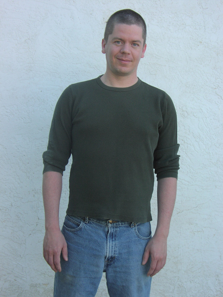 [Daniel+Abraham+regular.JPG]