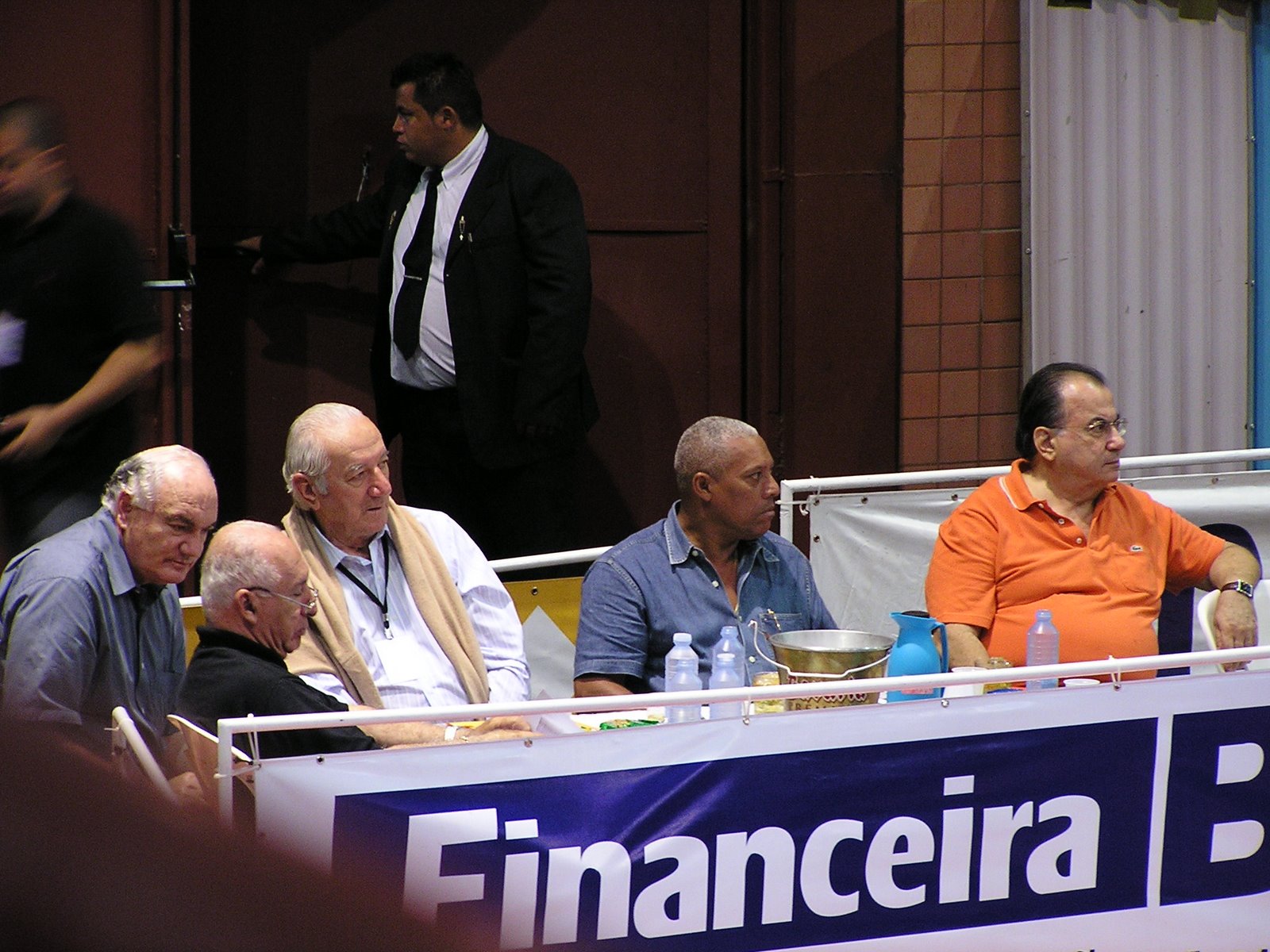[PB020021-1.JPG]