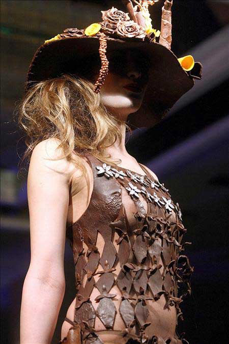 É de chocolate e é fashion...chocolate não é tudo ???