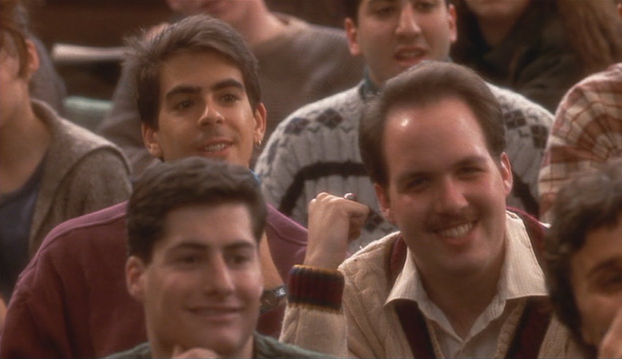 [mirrorhastwofaces01.jpg]