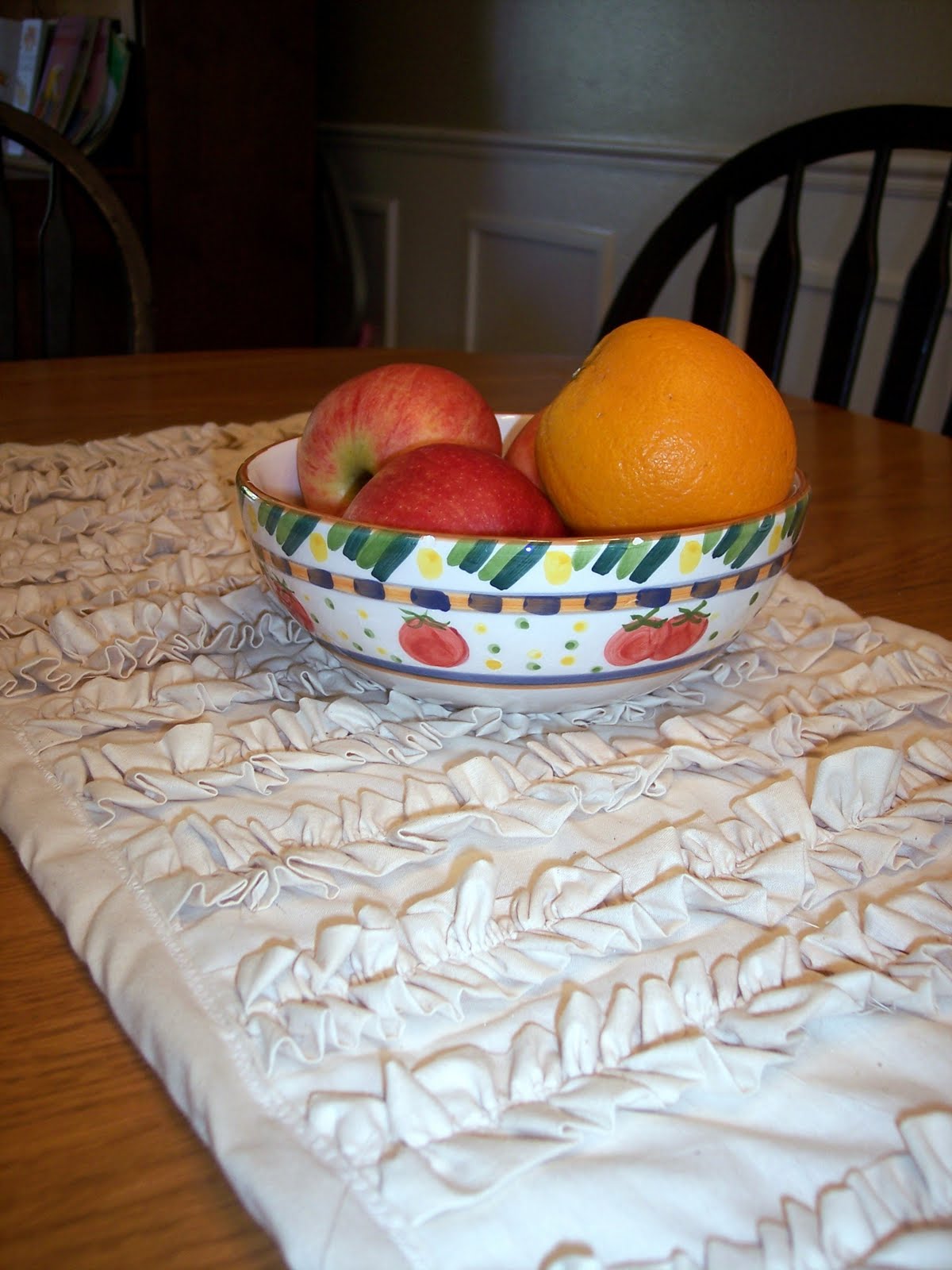 Yards and Yards Yards and Yards Original Ruffled Table Runner