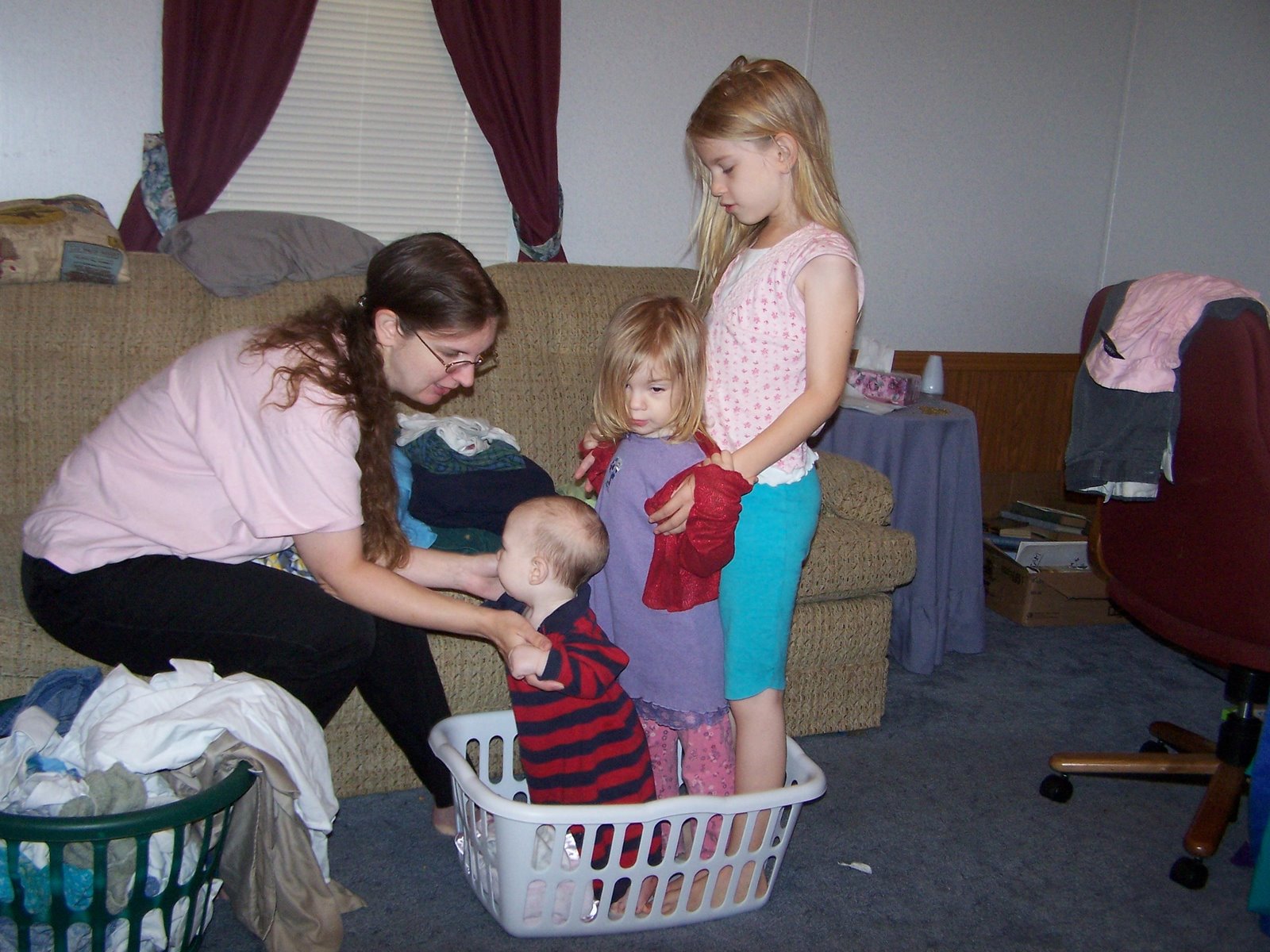 [April-June+2008+116.jpg]
