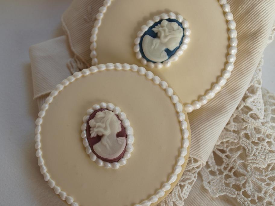 [Blog+Cameo+Cookie.JPG]